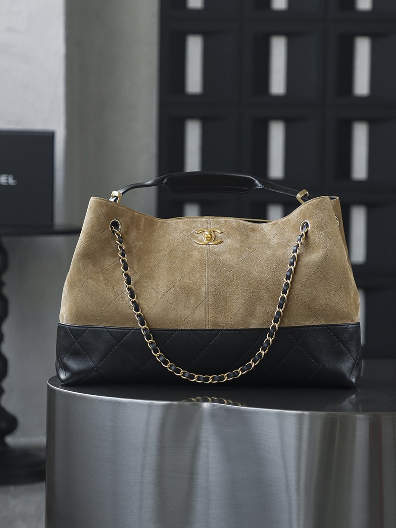 Chanel 25A 麂皮 Hobo 正面 皮穿鏈