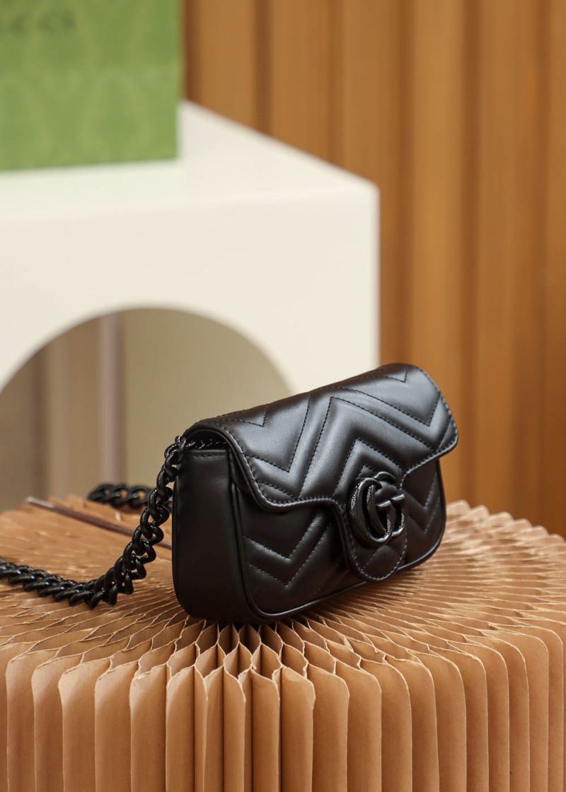 Gucci GG Marmont 肩背包 黑 實拍 3