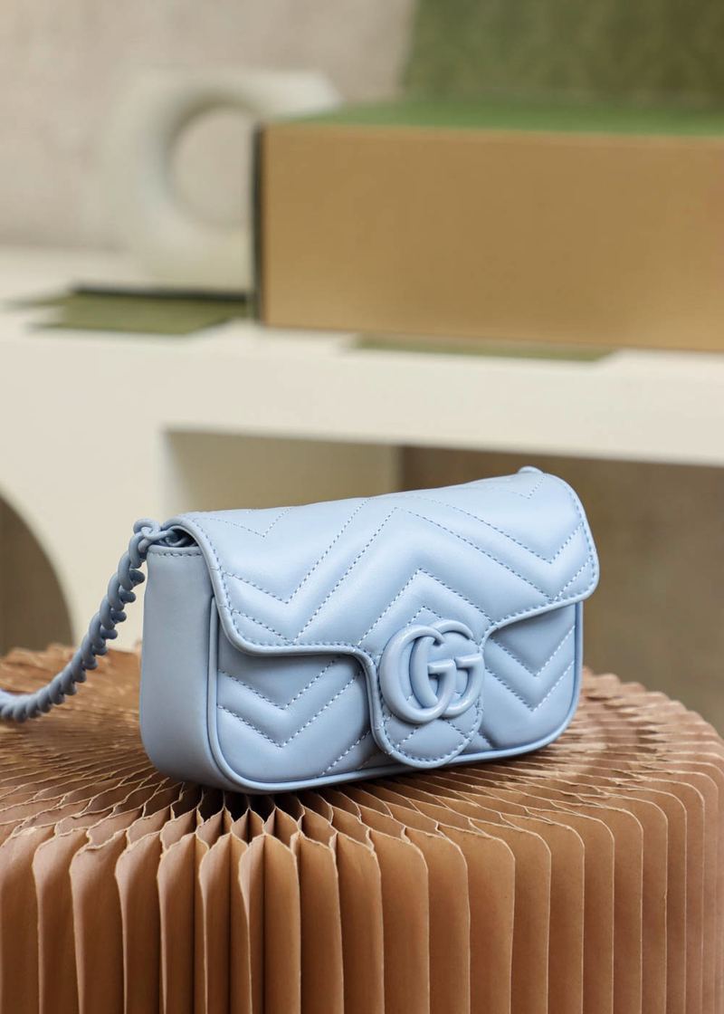 Gucci GG Marmont 肩背包 淺藍 實拍 4