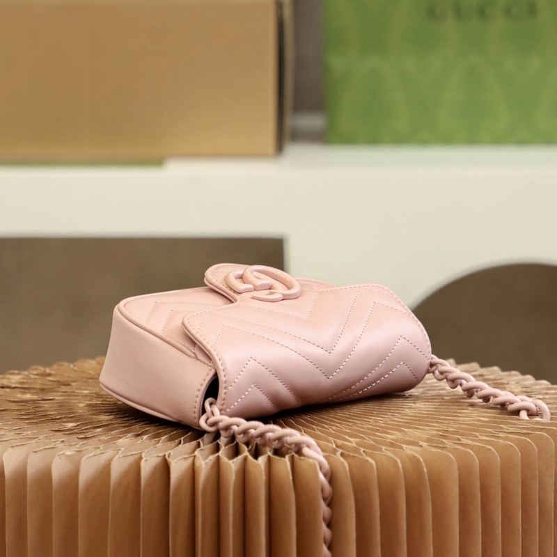 Gucci GG Marmont 肩背包 粉 實拍 7