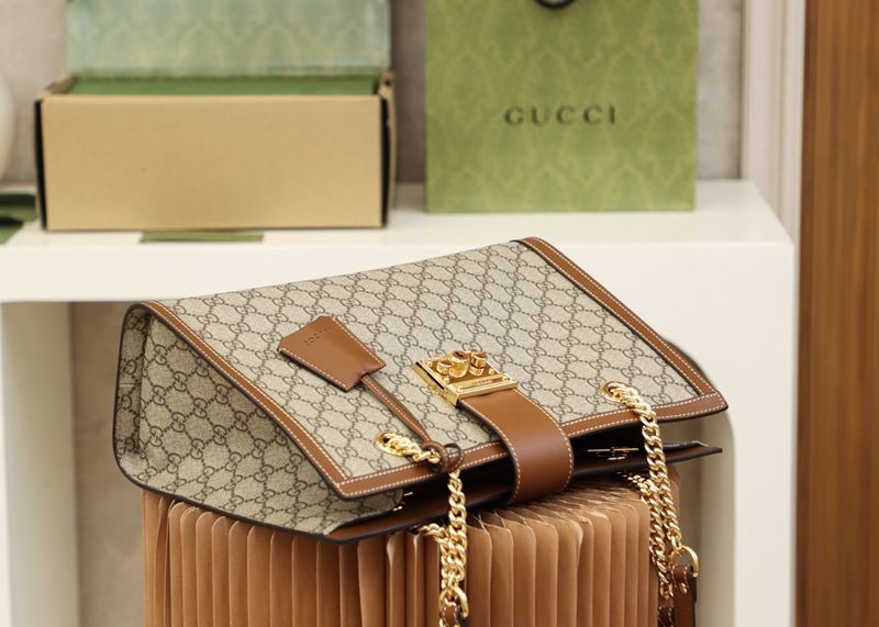 Gucci Padlock GG Supreme 中號手袋 棚拍 9 張 實拍 7