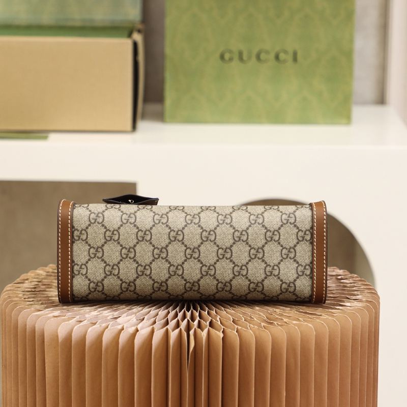 Gucci Padlock GG Supreme 小號手袋 棚拍 9 張 實拍 9