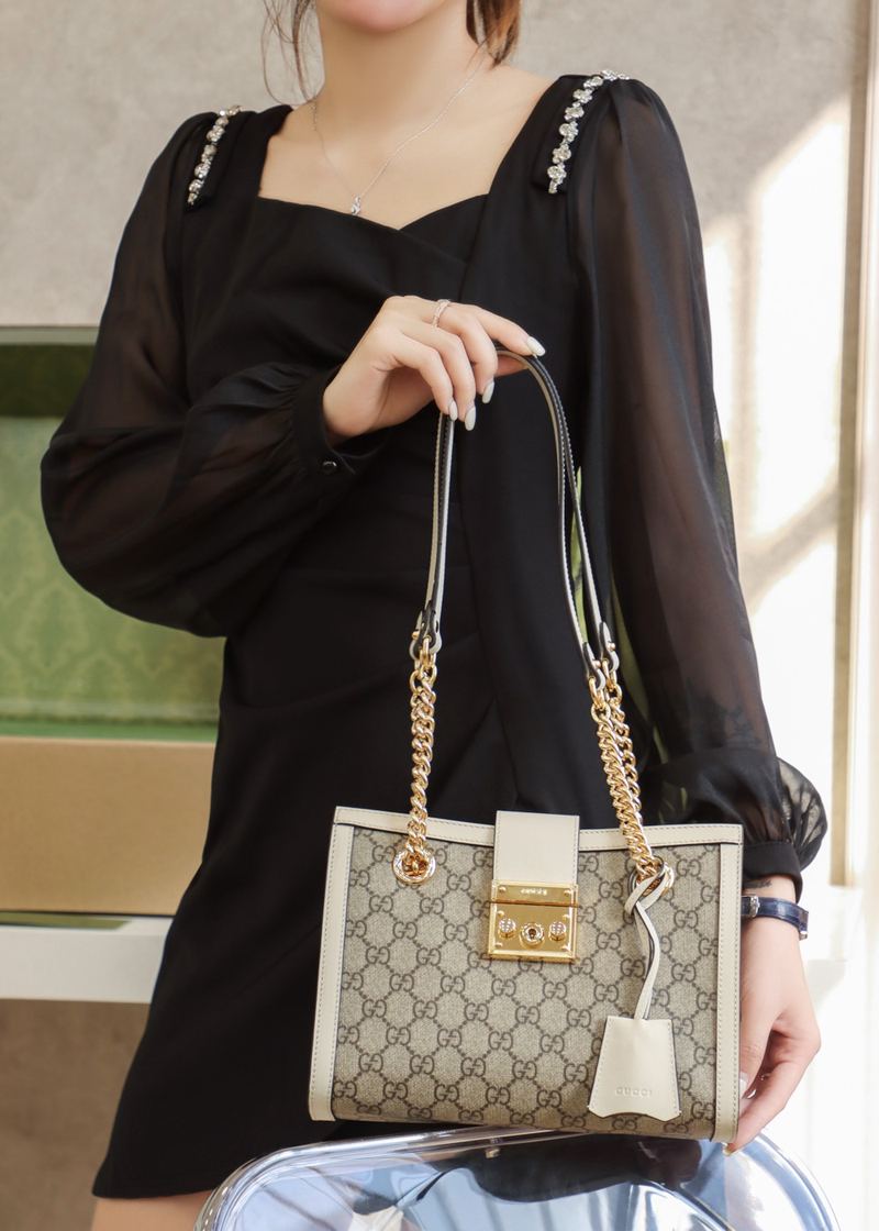 Gucci Padlock GG Supreme 小號手袋 上身 3 實拍 5