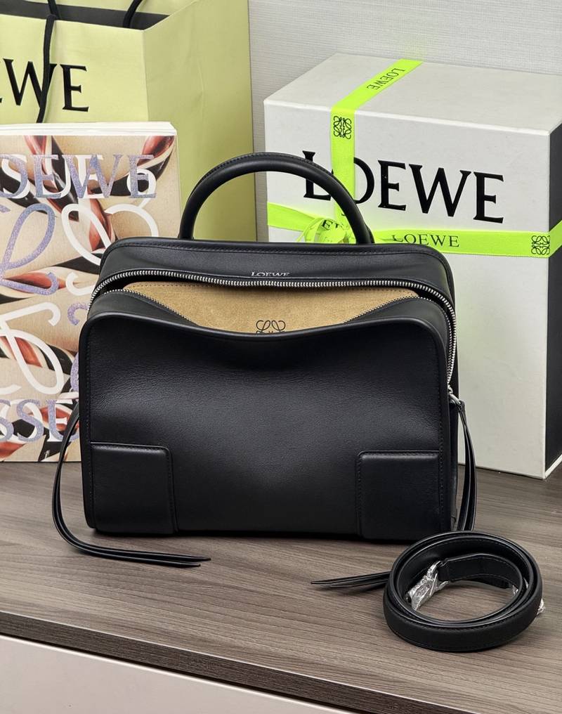 Loewe Amazona 180 中號 黑色 實拍 1