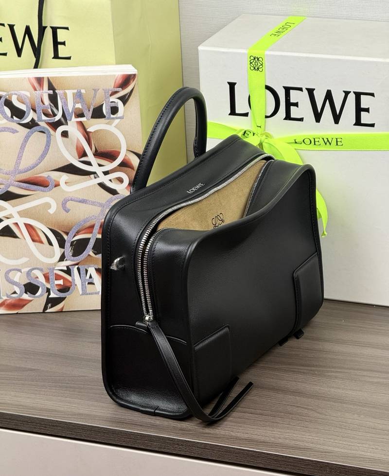 Loewe Amazona 180 中號 黑色 實拍 2