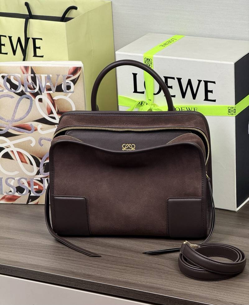 Loewe Amazona 180 中號 深栗色 實拍 1
