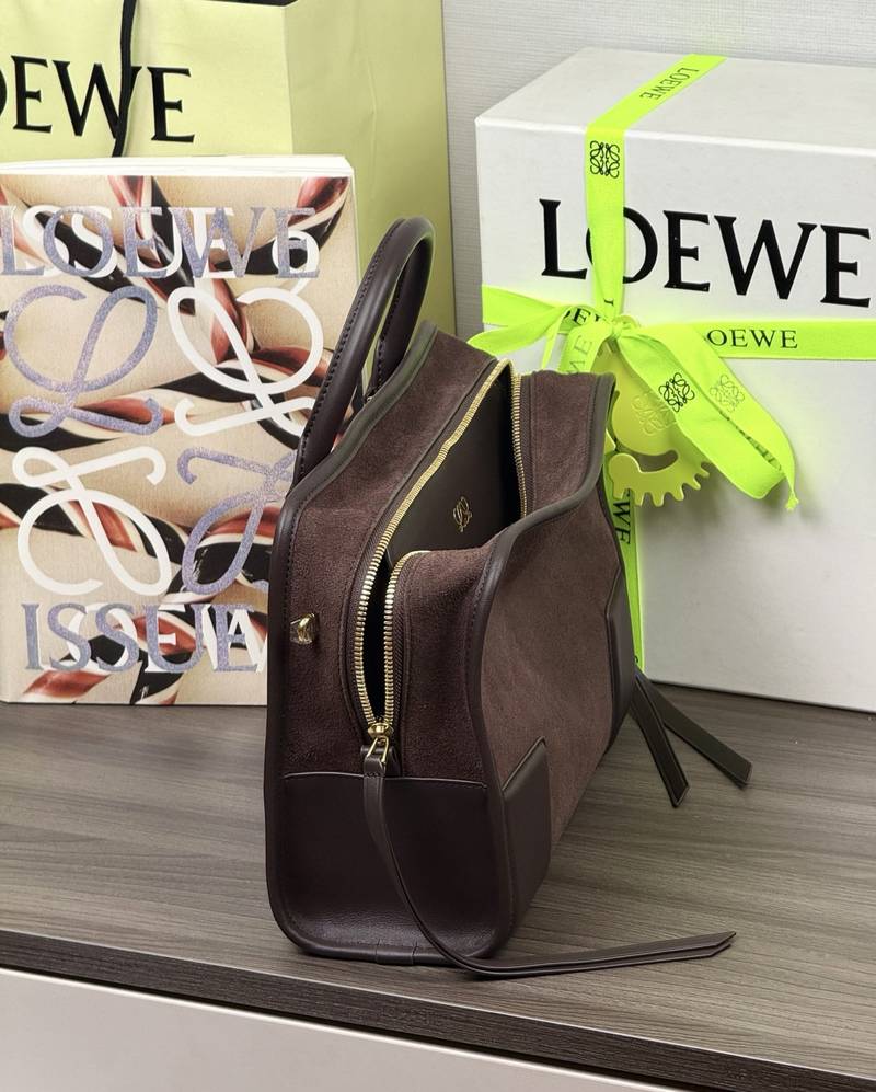 Loewe Amazona 180 中號 深栗色 實拍 2
