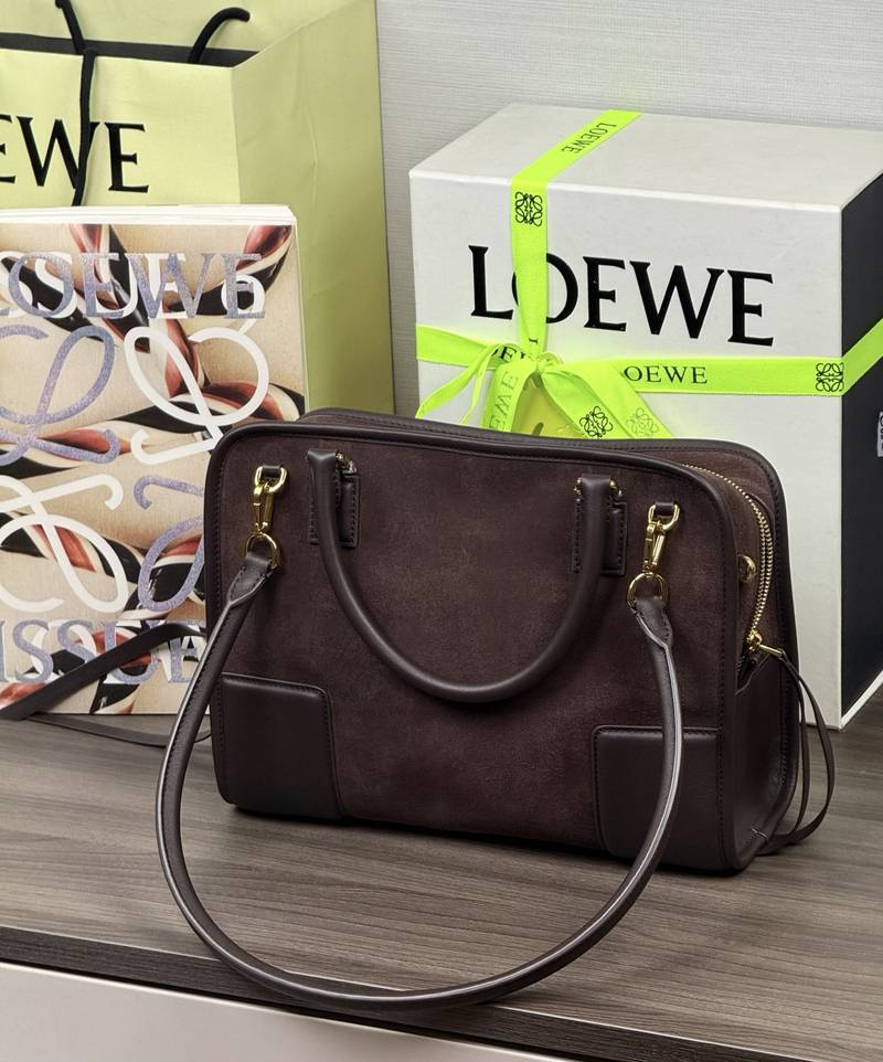 Loewe Amazona 180 中號 深栗色 實拍 3