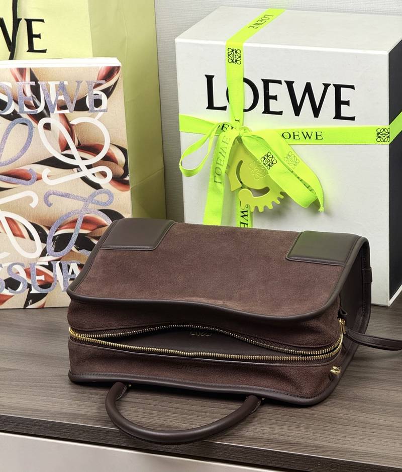 Loewe Amazona 180 中號 深栗色 實拍 6