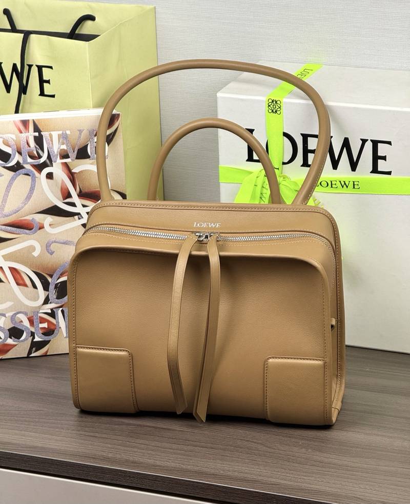 Loewe Amazona 180 中號 摩卡色 實拍 5