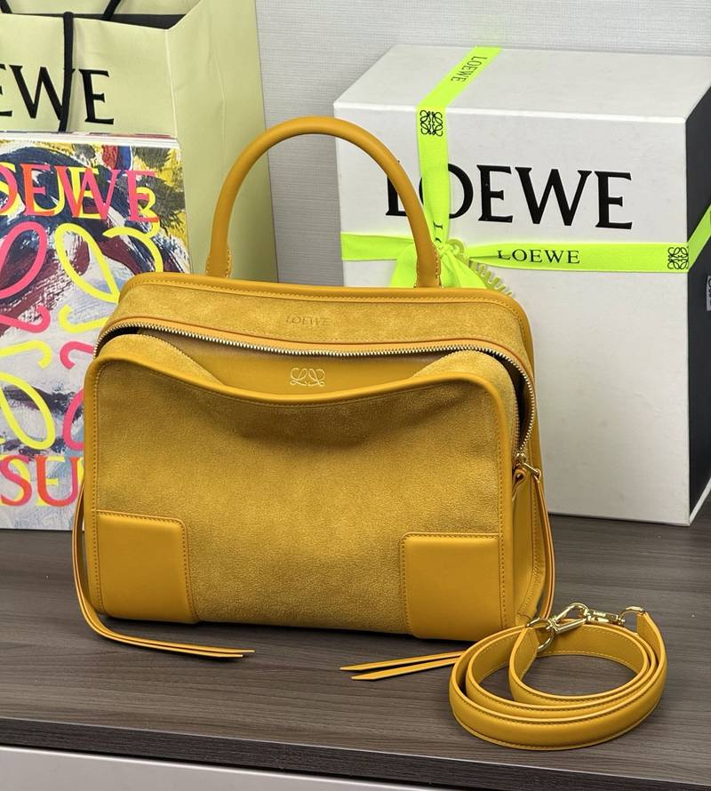 Loewe Amazona 180 中號 赭黃色 實拍 1