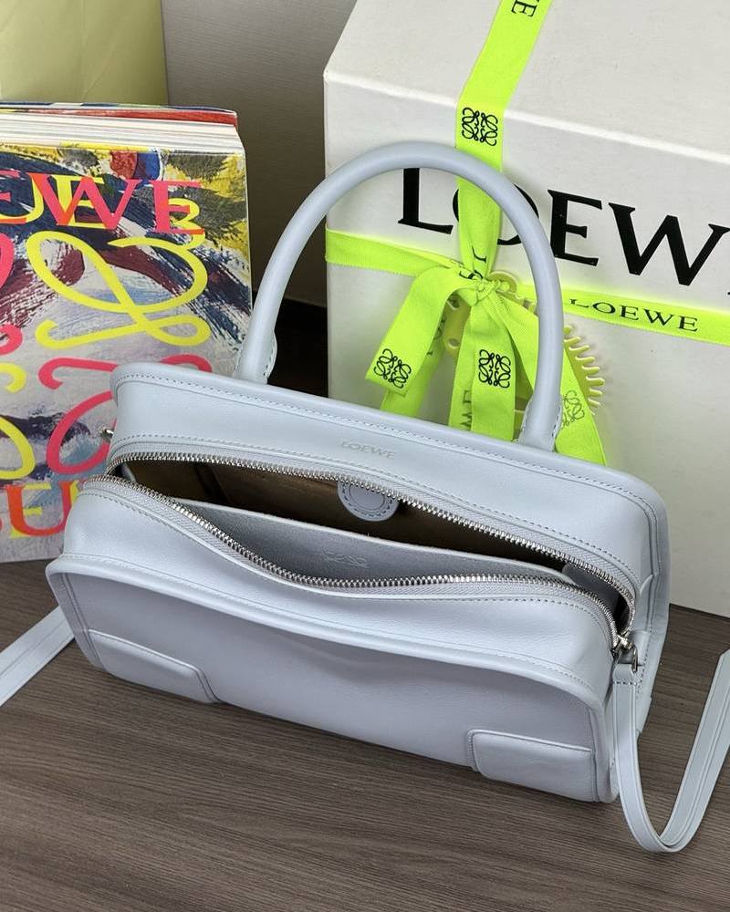 Loewe Amazona 180 小號 霧霾藍 / Mist Blue 實拍 8