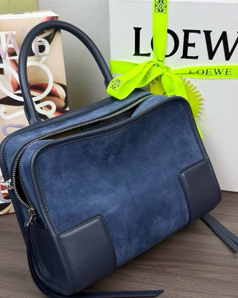 Loewe Amazona 180 小號 深海軍藍 / Navy（絨面） 實拍 8