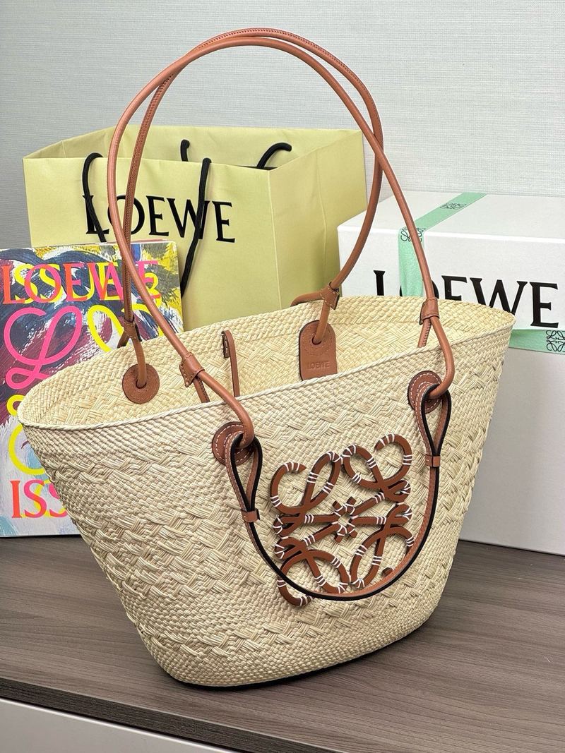 Loewe Anagram Basket 菜籃子手袋 大號 實拍 2
