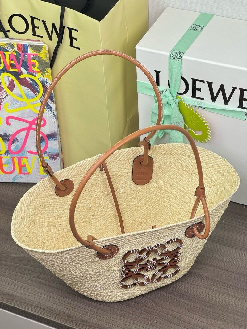 Loewe Anagram Basket 菜籃子手袋 小號 實拍 4