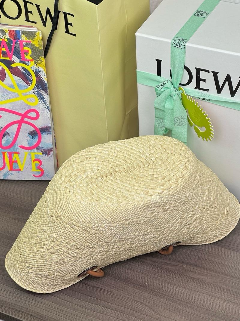 Loewe Anagram Basket 菜籃子手袋 小號 實拍 5