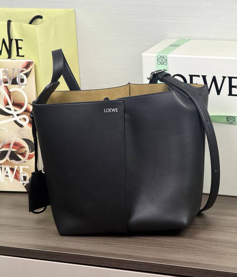 Loewe Bilbao 水桶 中號 黑色 / Black 實拍 4