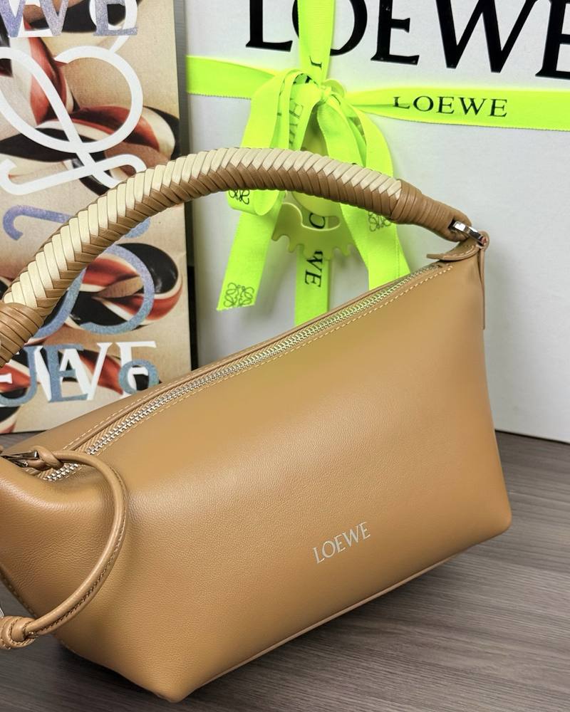 Loewe Cala 迷你手袋 摩卡 / Mocha 實拍 7