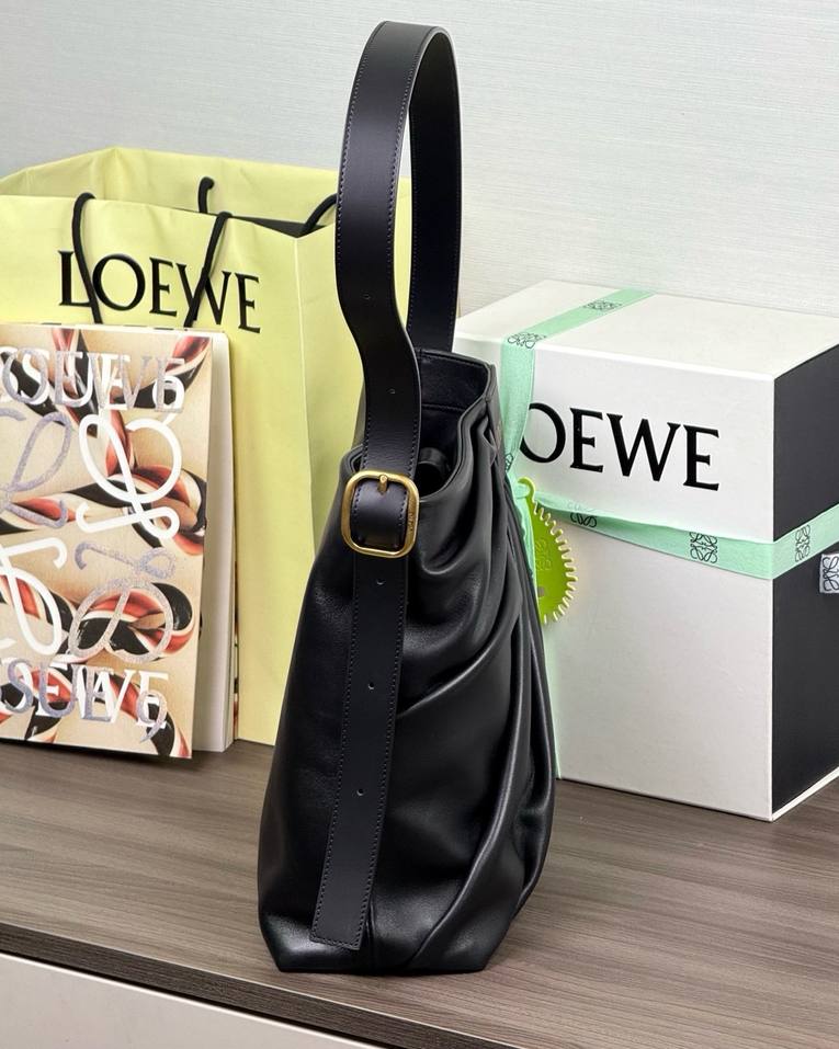 Loewe Draped 手袋 黑色 / Black 實拍 3