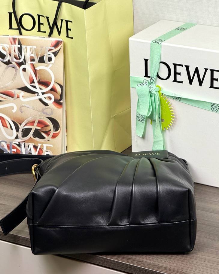 Loewe Draped 手袋 黑色 / Black 實拍 7
