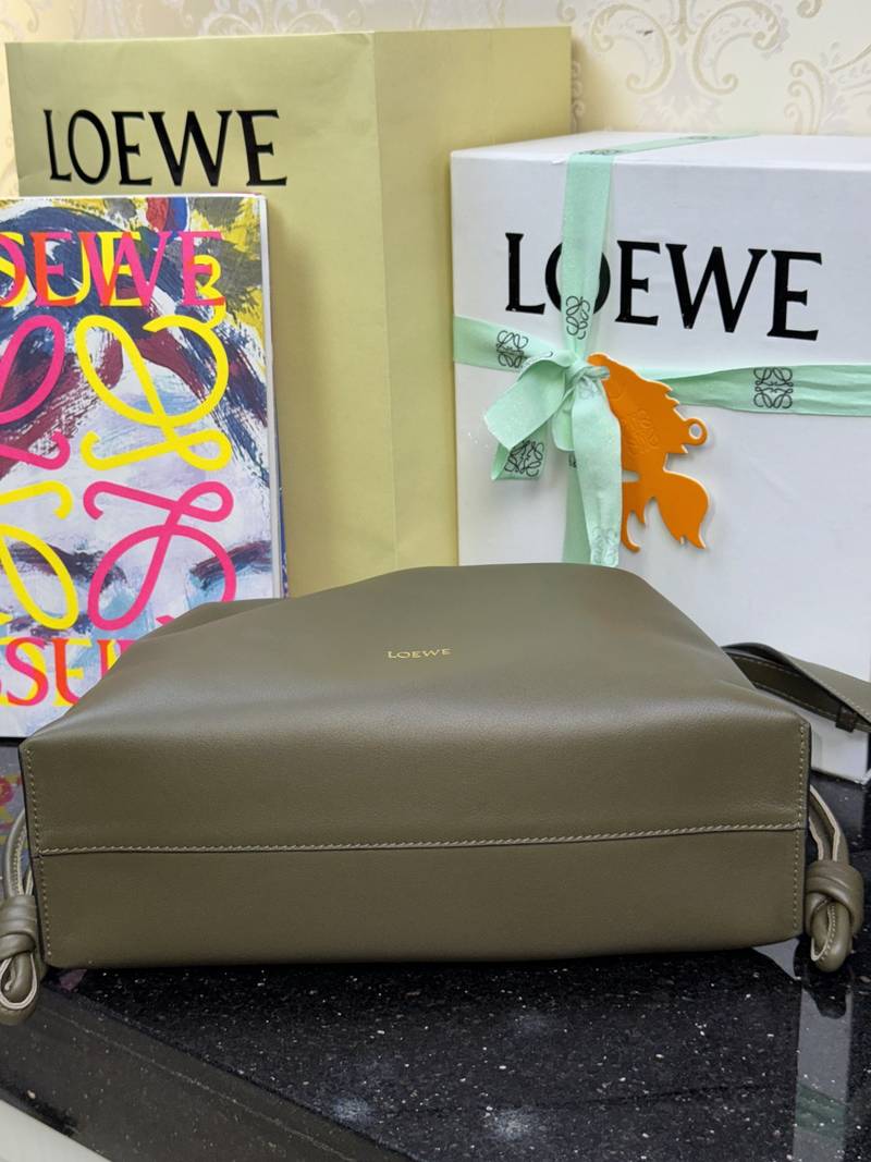 Loewe Flamenco 中號 橄欖綠 / Vintage Khaki 實拍 4