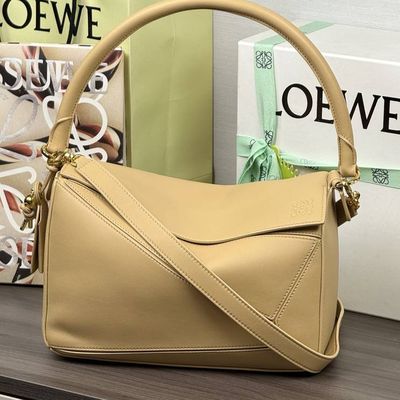 Loewe Featherlight Puzzle 中號（複刻）實拍