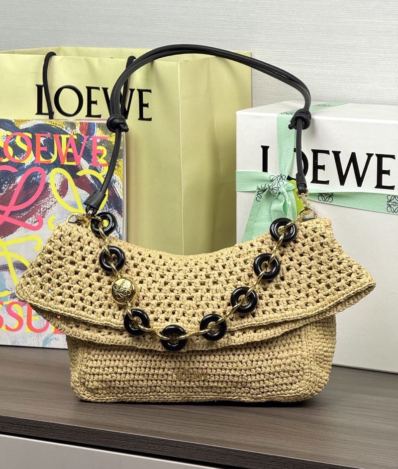 Loewe Ola 拉菲草 中號手袋 自然色（黑皮革邊） 實拍 2