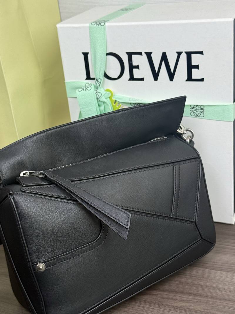 Loewe Panta Puzzle 小號 黑色 / Black 實拍 6