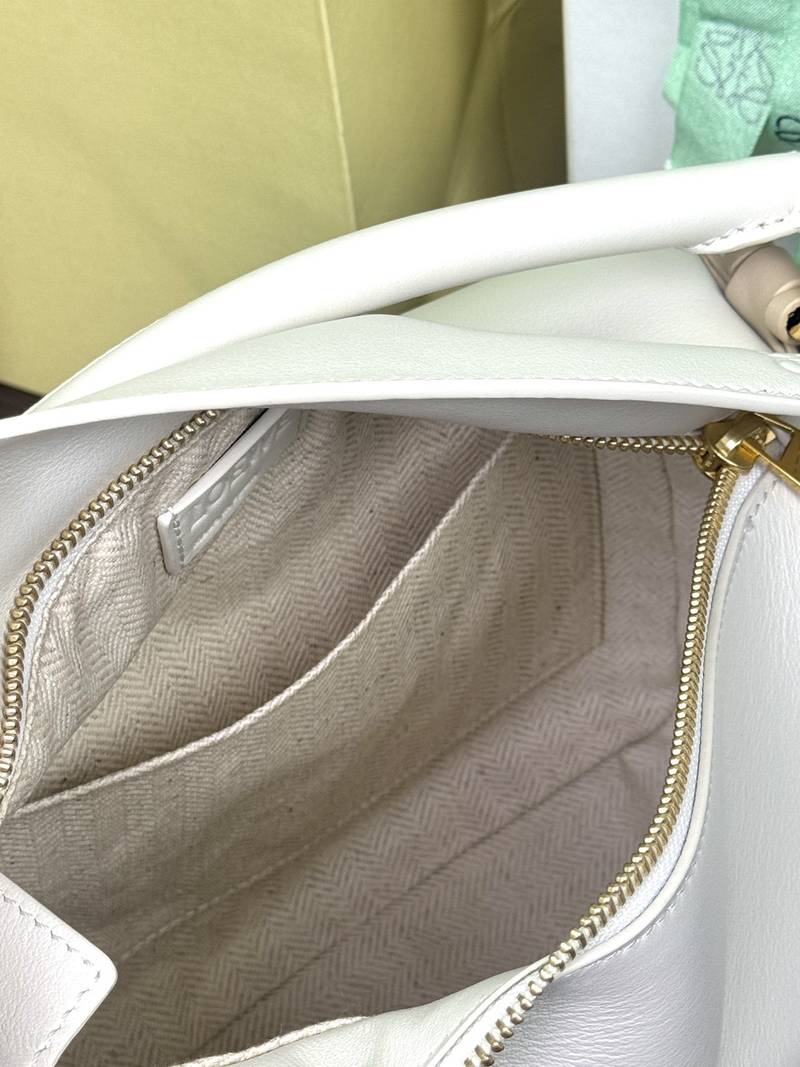 Loewe Panta Puzzle 小號 米白 / Ivory 實拍 7