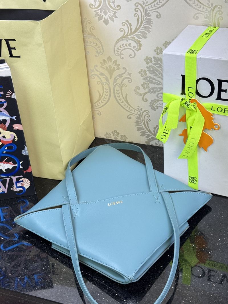Loewe Puzzle Fold 中號托特手袋 霧藍 實拍 5