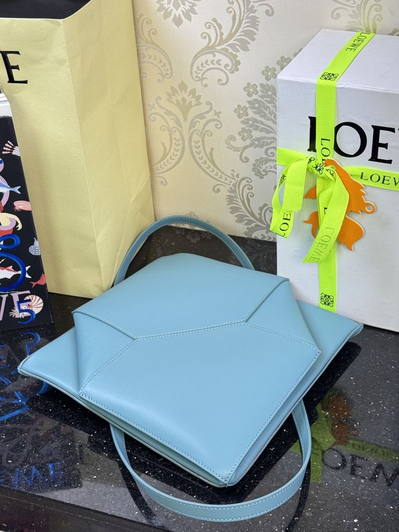 Loewe Puzzle Fold 中號托特手袋 霧藍 實拍 6