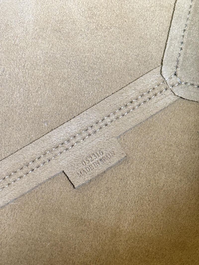 Loewe Puzzle Fold 中號托特手袋 霧藍 實拍 9