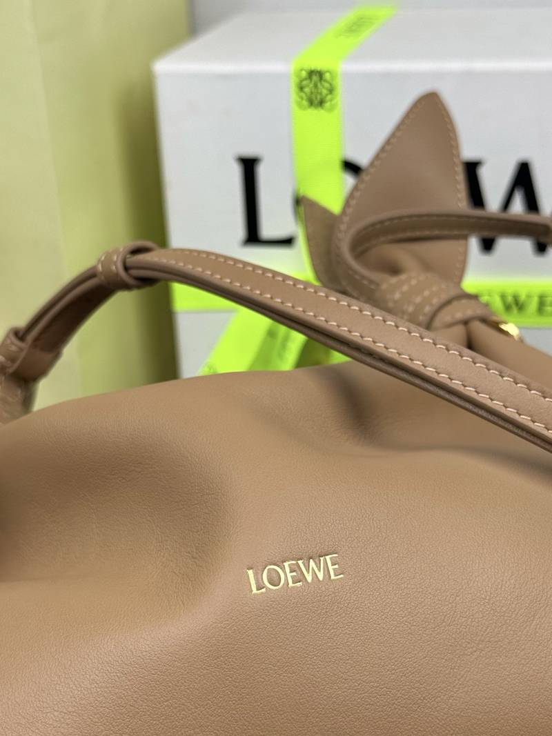 Loewe Scarf 迷你手袋 摩卡 / Mocha 實拍 8