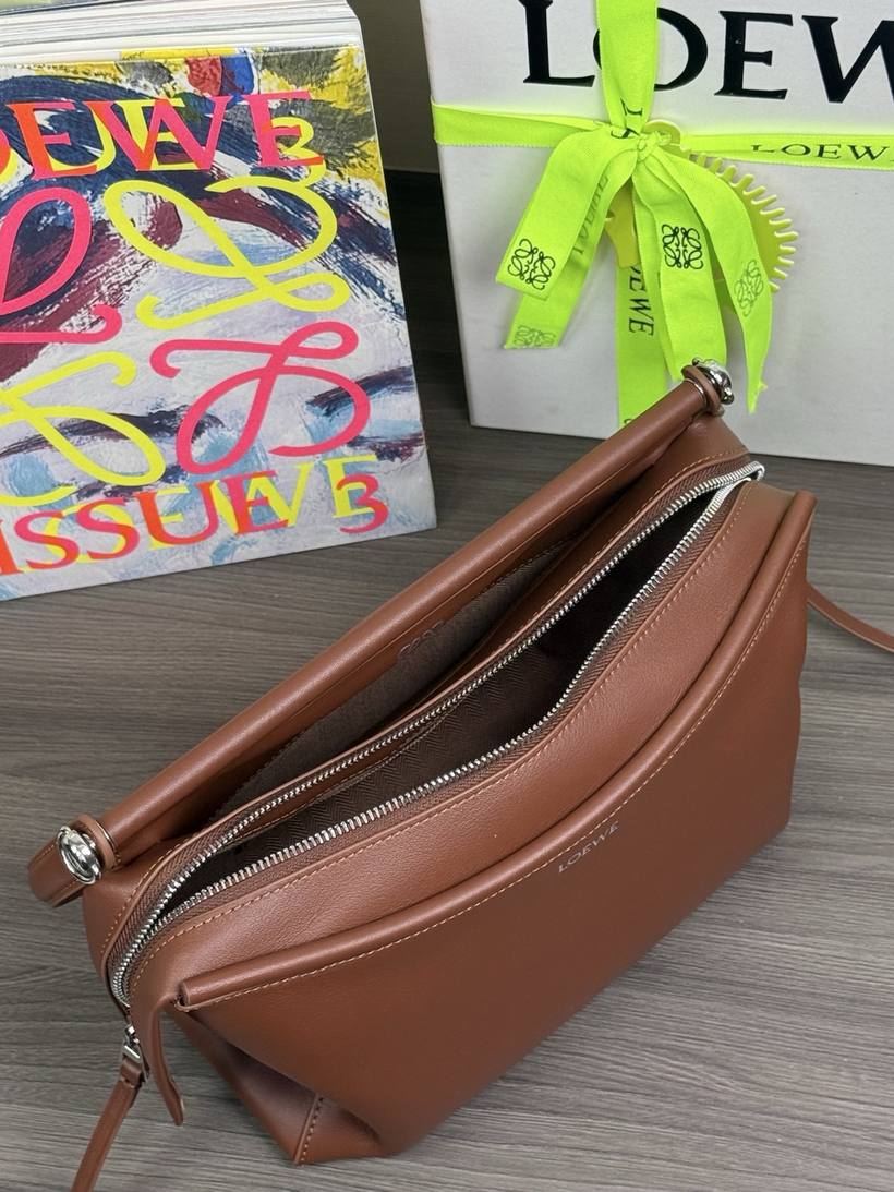 Loewe Whisker 小號 Loewe Whisker 小號 · 干邑 Cognac 實拍 9