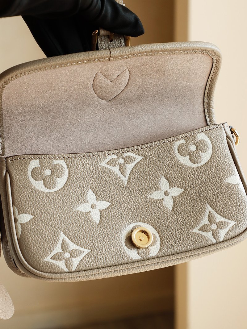 LV Nano Diane 大象灰 M83300 實拍