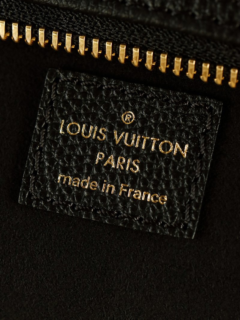 內標:LOUIS VUITTON PARIS / made in France