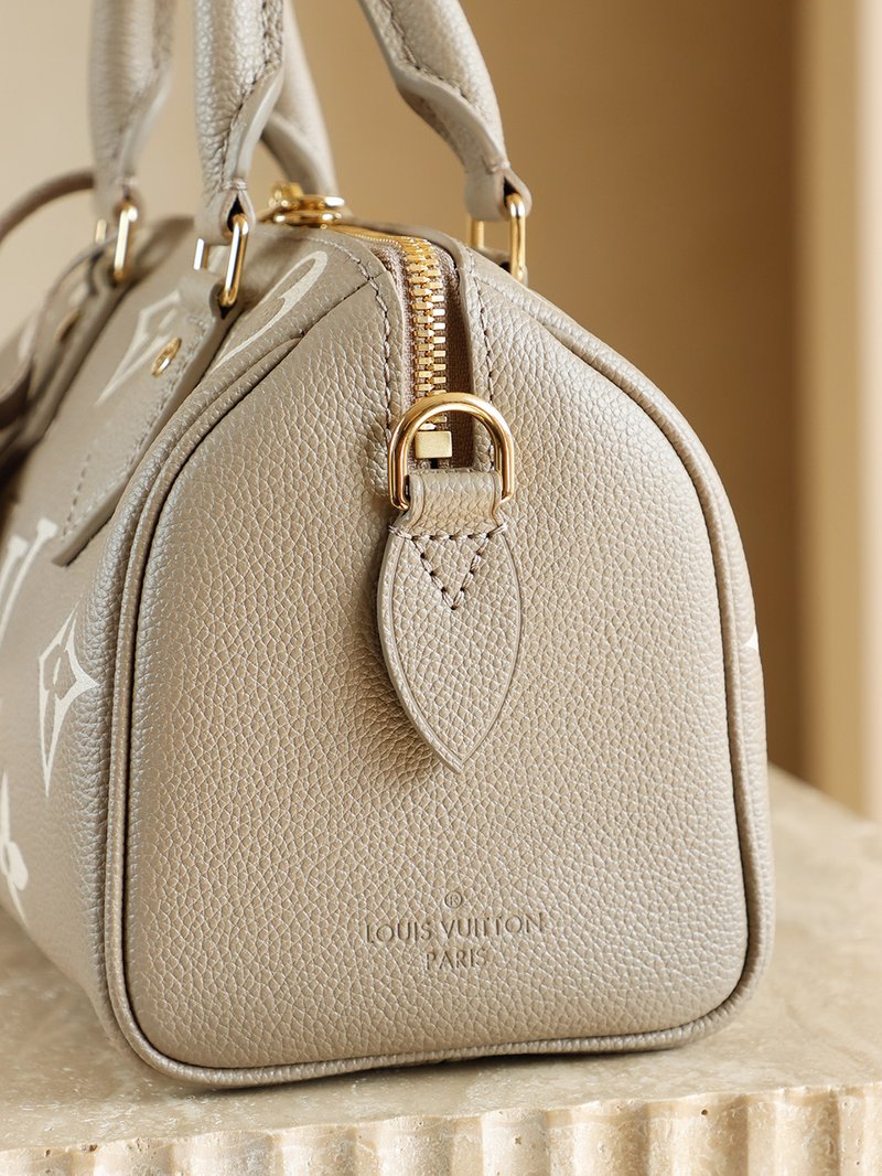 LV Speedy Bandoulière 20 大象灰 M46575 實拍