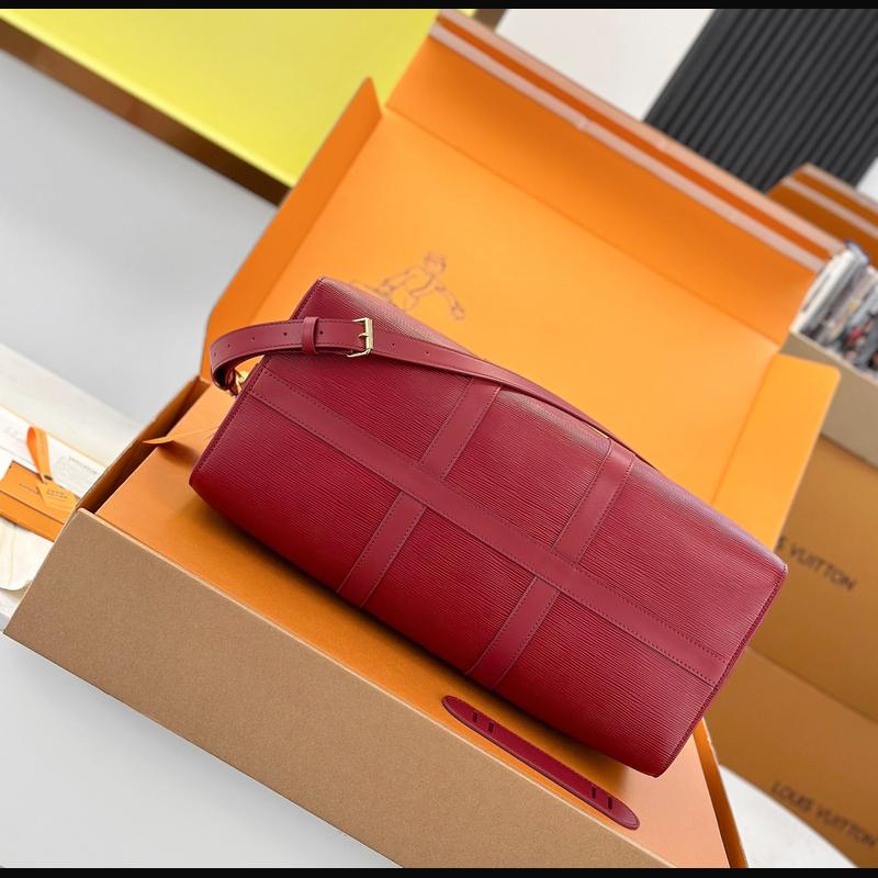 LV Keepall Bandoulière 45 M15180 · 水波紅 複刻實拍圖 4