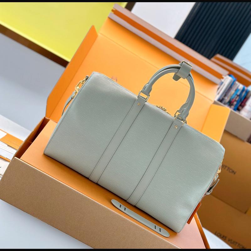 LV Keepall Bandoulière 45 M15181 · 水波淺綠 複刻實拍圖 2