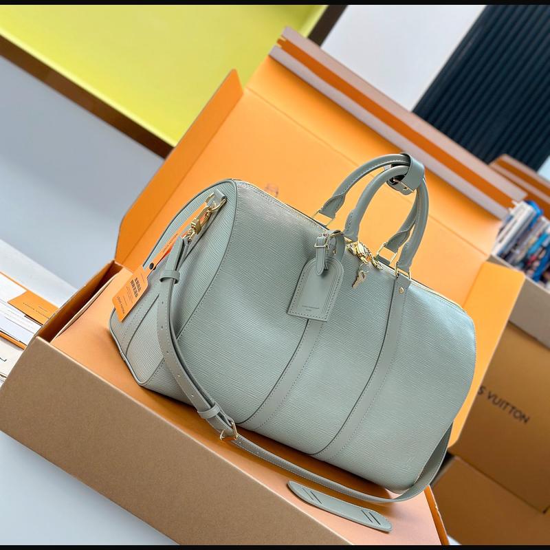 LV Keepall Bandoulière 45 M15181 · 水波淺綠 複刻實拍圖 5