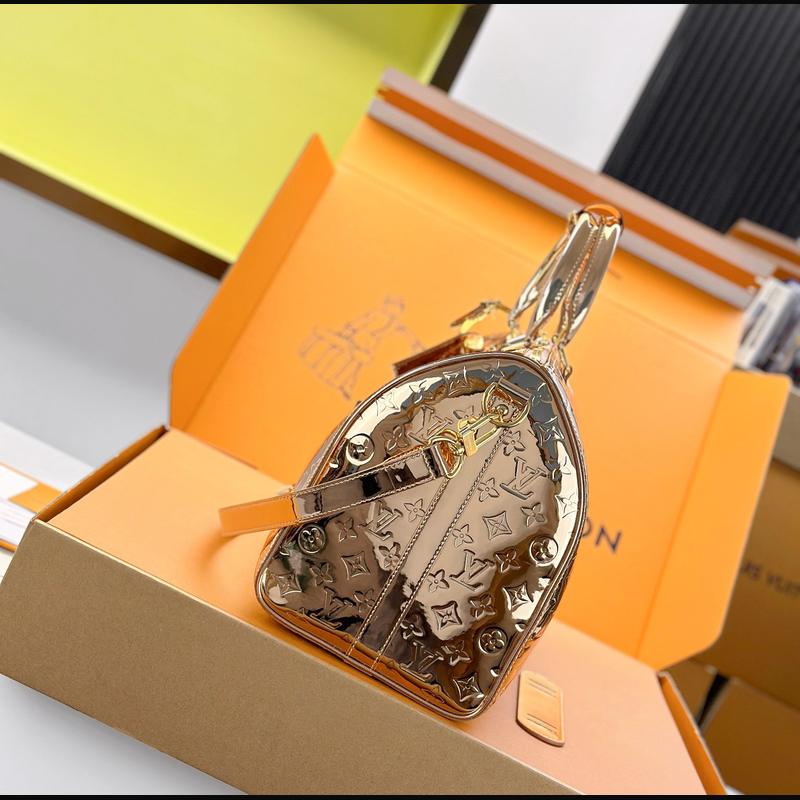 LV Keepall Bandoulière 45 M26463 · 玫瑰金鏡面 複刻實拍圖 3