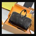 LV Keepall 45 M26460 · 黑色壓紋皮革 配色