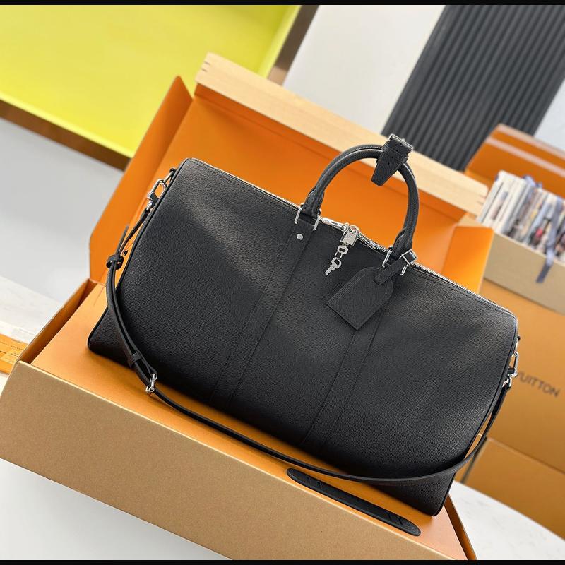 LV Keepall Bandoulière 50 M33400 · Taiga 黑皮革 複刻實拍圖 1