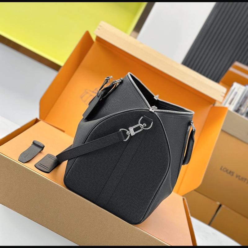 LV Keepall Bandoulière 50 M33400 · Taiga 黑皮革 複刻實拍圖 7