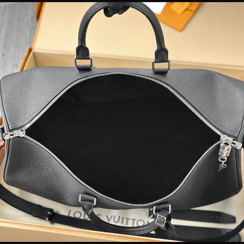 LV Keepall Bandoulière 50 M33400 · Taiga 黑皮革 複刻實拍圖 9