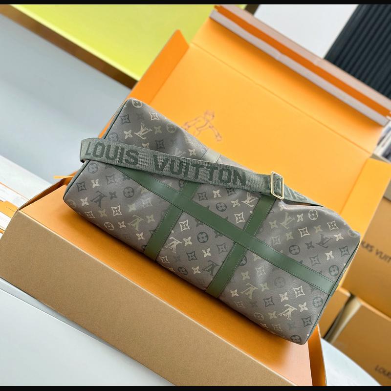 LV Keepall Bandoulière 50 鏡面 · 墨綠 複刻實拍圖 4