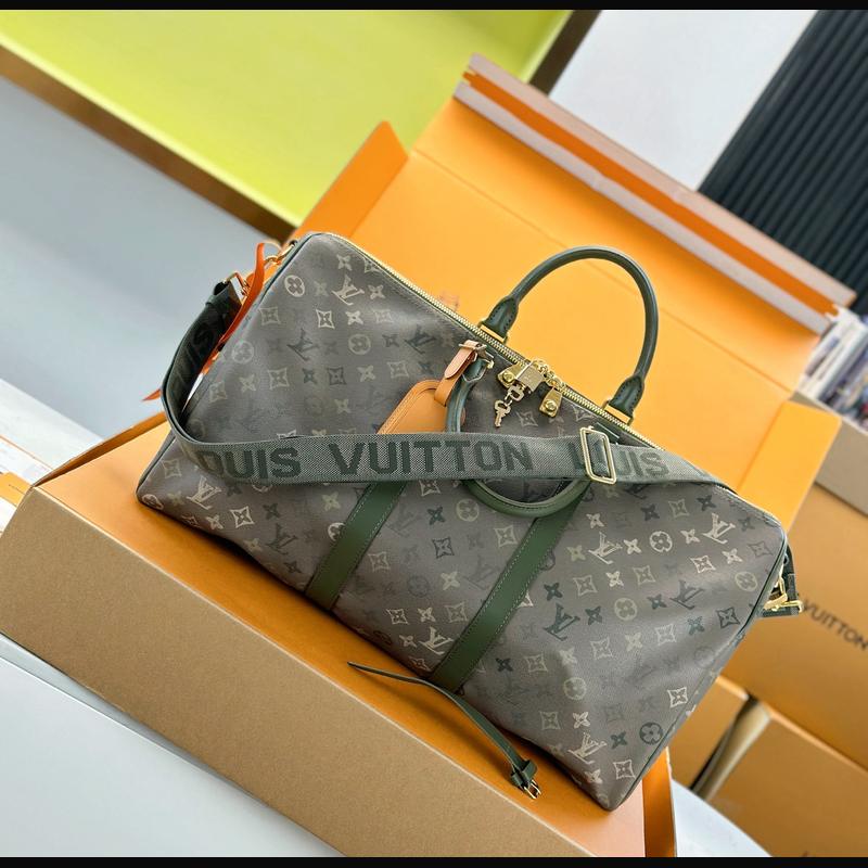 LV Keepall Bandoulière 50 鏡面 · 墨綠 複刻實拍圖 5