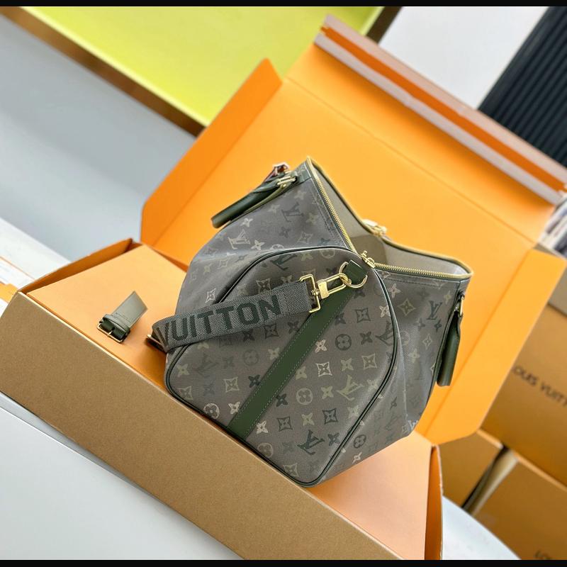 LV Keepall Bandoulière 50 鏡面 · 墨綠 複刻實拍圖 7
