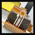 LV Keepall 55 M01943 · 絲印老花彩條 配色