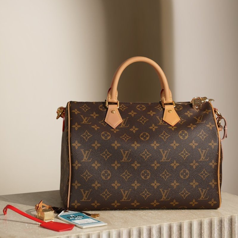 LV Soft 30 Crafty M11945